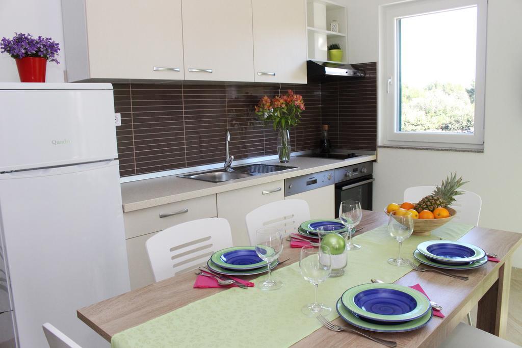 Smart Apartments Brodarica  Εξωτερικό φωτογραφία