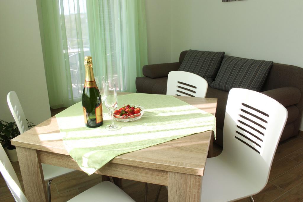 Smart Apartments Brodarica  Εξωτερικό φωτογραφία